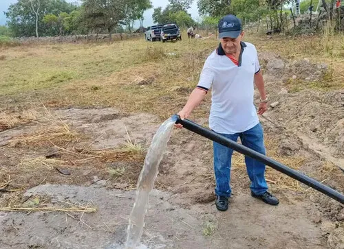 Crossing Mountains, Bringing Water to Orchards | LUMORA Solar Pump Helps Honduran Customer Achieve a Bumper Harvest
